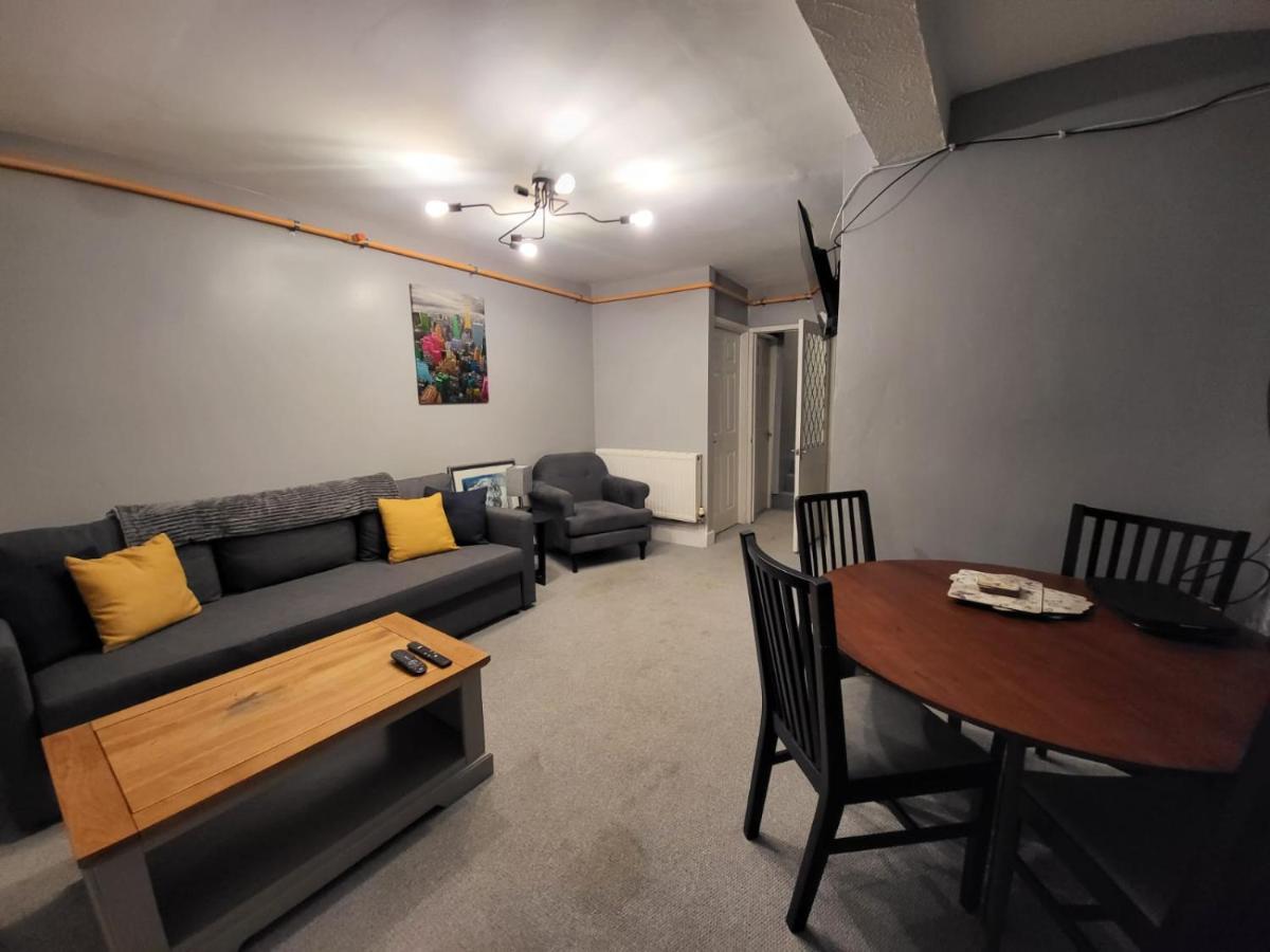 City Centre Room, Wifi, Share Facility Swansea Buitenkant foto